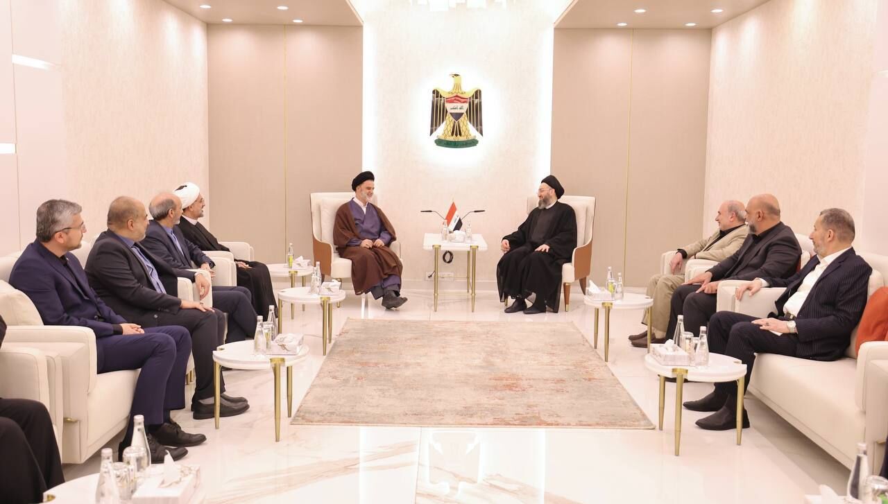 تقدیر حکیم از مقاومت ملت ایران/تأکید بر نقش زیارت اربعین در تحکیم روابط تهران و ‌بغداد