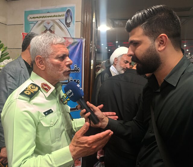 زائران اربعین نگران نباشند؛ امنیت، تردد، گذرنامه و پارکینگها تأمین شده است زائران اربعین نگران نباشند؛ امنیت، تردد، گذرنامه و پارکینگها تأمین شده است