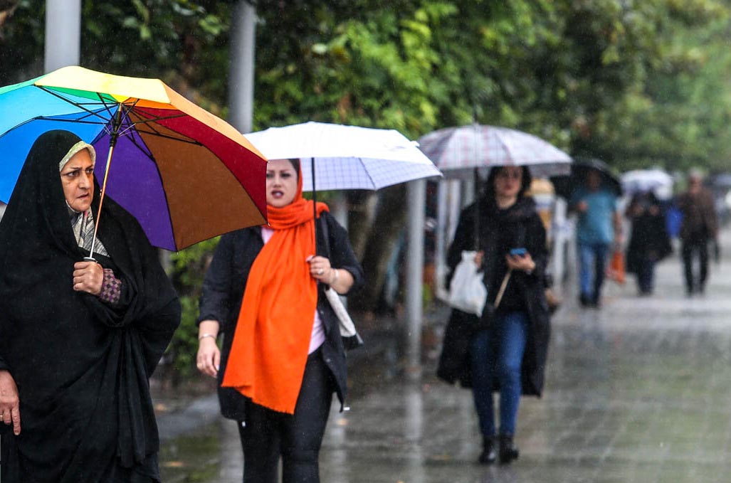 تداوم رگبار باران در نوار شمالی کشور/ کاهش نسبی دما از پنجشنبه تداوم رگبار باران در نوار شمالی کشور/ کاهش نسبی دما از پنجشنبه