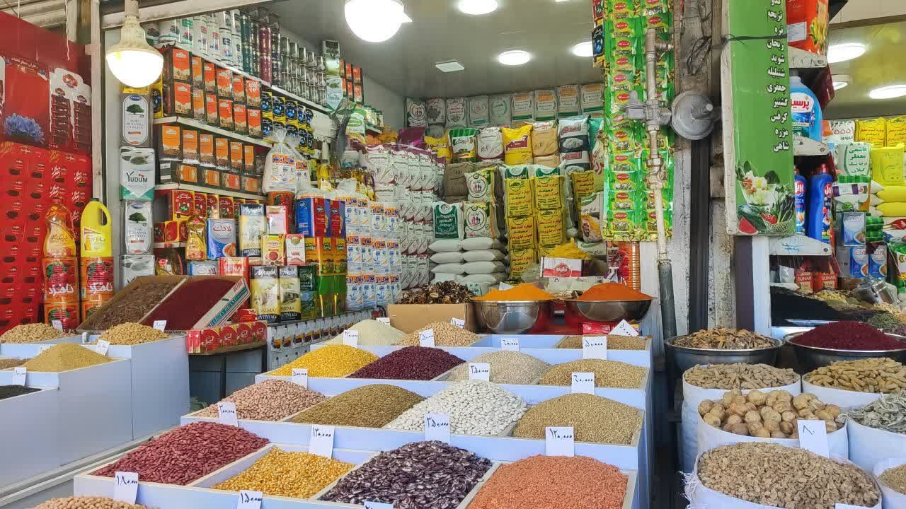 وفور کالاهای اساسی در بازار/ شکر زیر قیمت مصوب عرضه می شود وفور کالاهای اساسی در بازار/ شکر زیر قیمت مصوب عرضه می شود
