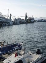 حمله هوایی رژیم صهیونیستی به بندر الناقوره لبنان دو زخمی برجای گذاشت