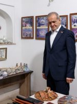 بازدید رئیس جمهور از مسجد کبود ایروان و اقامه نماز با نمازگزاران