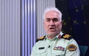 بازنگری قانون بکارگیری سلاح امسال تعیین تکلیف می‌شود/ استخدام ۲۰۰ محیط‌بان جدید