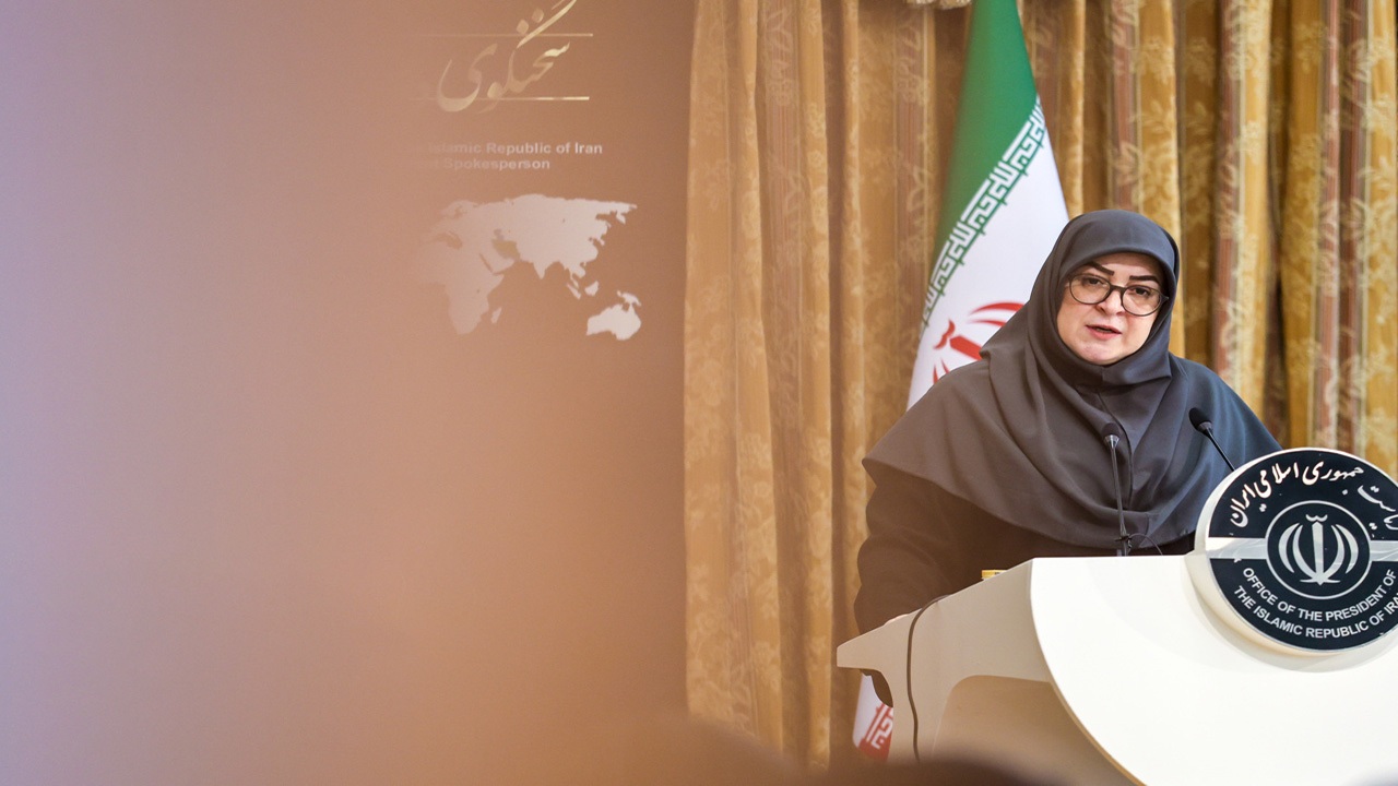 مهاجرانی: حذف چهار صفر از پول ملی در هیات دولت تصویب شد