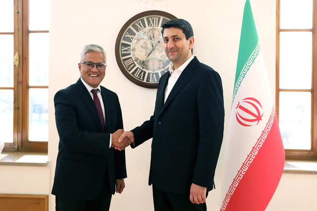 برگزاری دور جدید کمیسیون مشترک اقتصادی برای توسعه همکاریهای ایران و اندونزی برگزاری دور جدید کمیسیون مشترک اقتصادی برای توسعه همکاریهای ایران و اندونزی