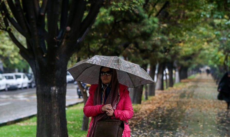 امشب، بارش در ارتفاعات تهران/ احتمال بارندگی در پایتخت امشب، بارش در ارتفاعات تهران/ احتمال بارندگی در پایتخت