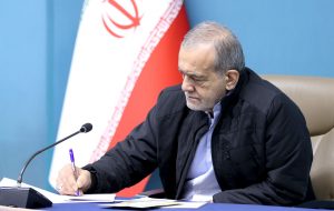 پزشکیان: اردبیل می‌تواند در عرصه اقتصاد ملی و منطقه‌ای نقش محوری ایفا کند