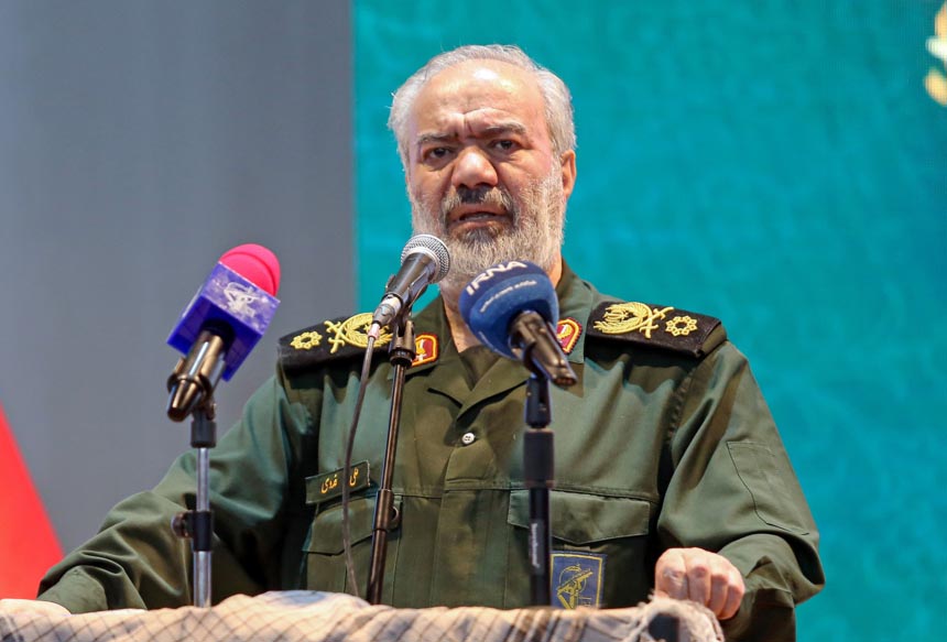 راه قوی شدن ادامه دارد/ توضیحات سردار فدوی درباره بُرد موشک‌های ایرانی