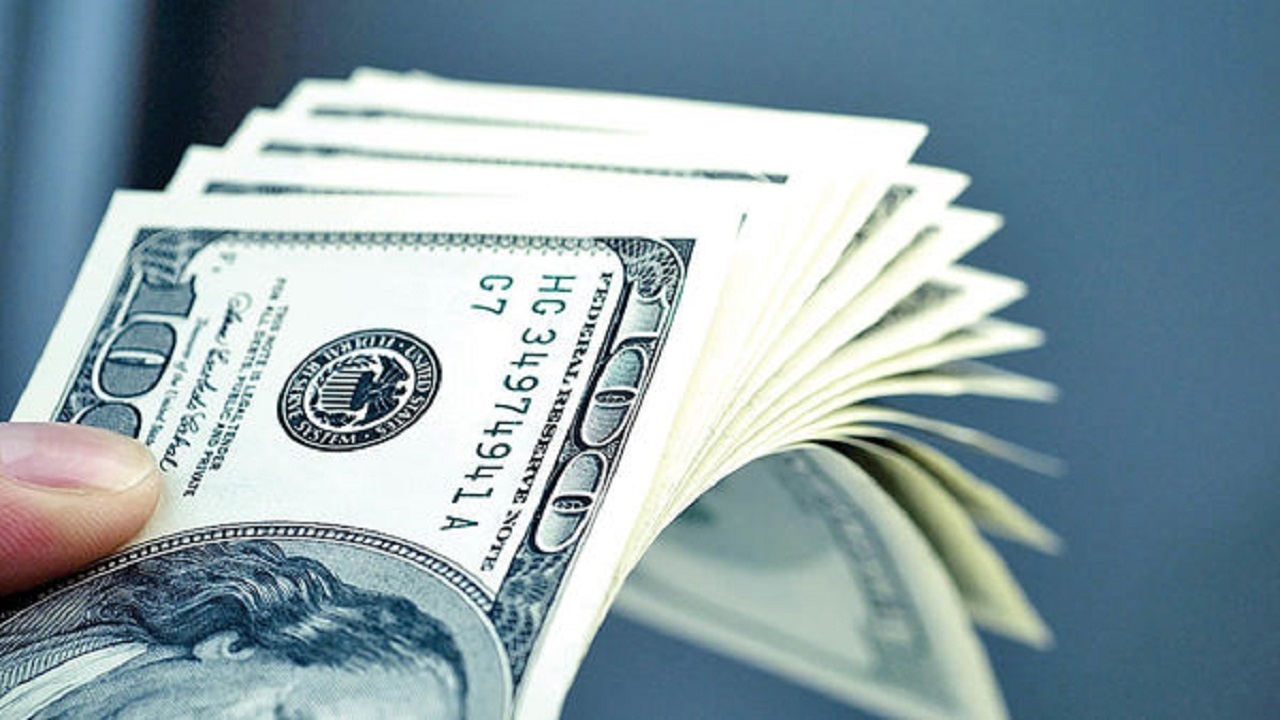 رها شدگی بازار ارز و تداوم روند صعودی نرخ دلار رها شدگی بازار ارز و تداوم روند صعودی نرخ دلار