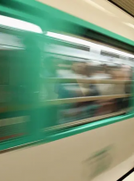 حمله با چاقو در متروی پاریس