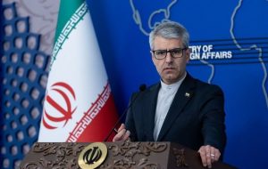 بقائی: تکرار برخی جملات از سوی گروسی تغییری در واقعیت‌های موجود نمی‌دهد