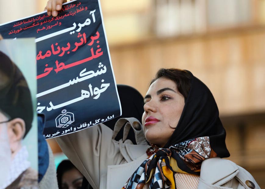 دشمن برای تسکین خود به اغتشاشات خیابانی متوسل شد/بسیار از عوامل موساد شناسایی شدند دشمن برای تسکین خود به اغتشاشات خیابانی متوسل شد/بسیار از عوامل موساد شناسایی شدند