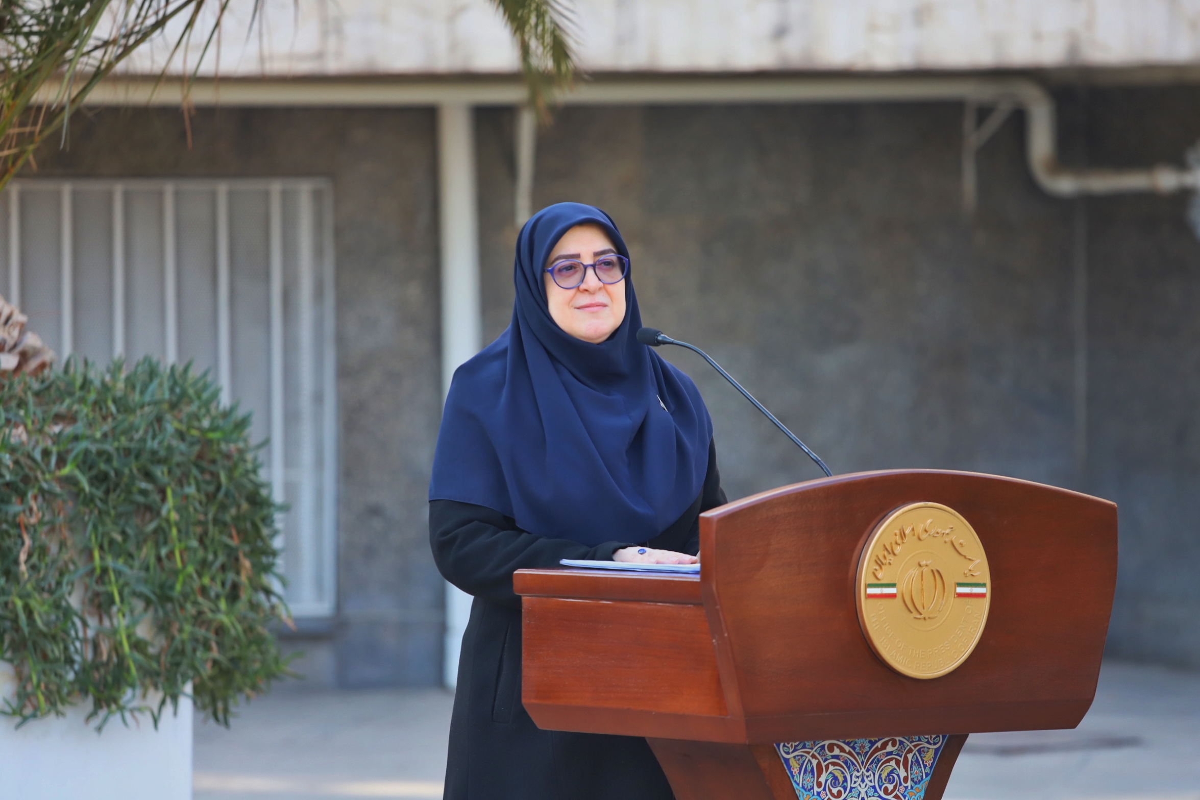 پیگیری وضعیت شهدا و جانبازان در دستور کار دولت/ تصویب آموزش موتورسیکلت سواری بانوان