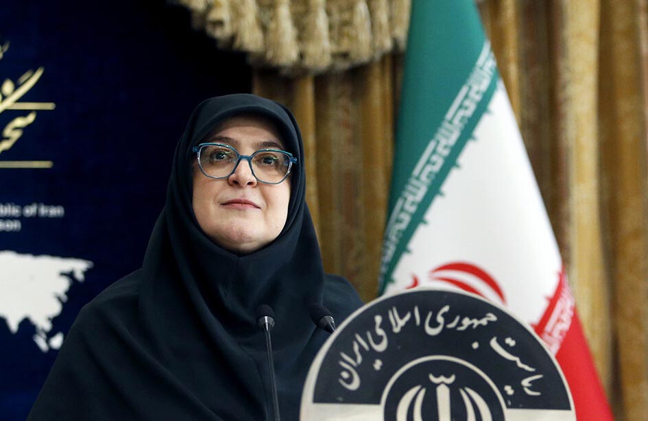 مهاجرانی: بررسی عوامل حوادث دیماه در دستور کار است/ تلاش حاکمیت دورکردن خطر جنگ از کشور مهاجرانی: بررسی عوامل حوادث دیماه در دستور کار است/ تلاش حاکمیت دورکردن خطر جنگ از کشور