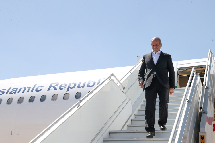 دکتر پزشکیان وارد استان مازندران شد+فیلم