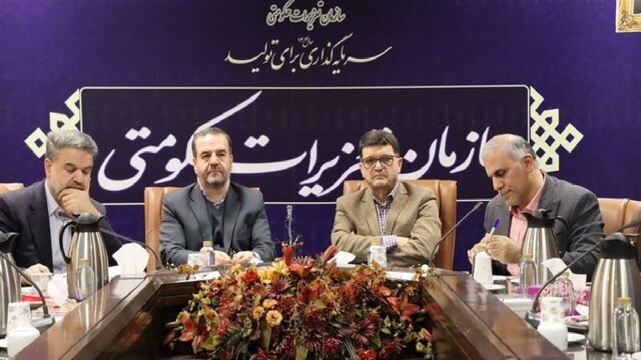 تامین کالا و نظارت جدی بر بازار تامین کالا و نظارت جدی بر بازار