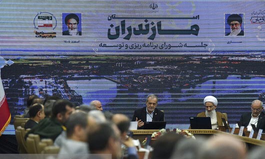 پزشکیان: کسی که اعتراض دارد، مدرسه و مسجد را تخریب نمیکند، اعتراض باید منطق داشته باشد پزشکیان: کسی که اعتراض دارد، مدرسه و مسجد را تخریب نمیکند، اعتراض باید منطق داشته باشد