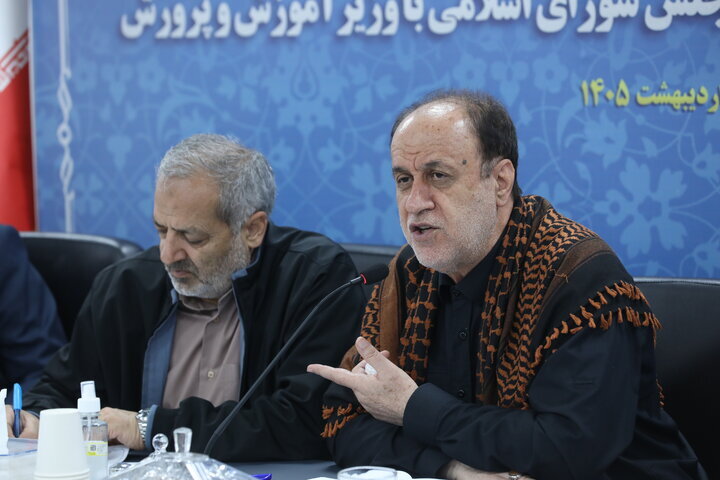 حاجیبابایی: نظام رتبهبندی معلمان با اختصاص ۵۰ همت اجرا شده است حاجیبابایی: نظام رتبهبندی معلمان با اختصاص ۵۰ همت اجرا شده است
