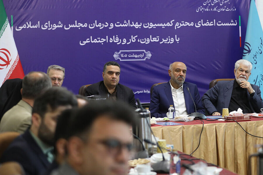 وزیرکار: مجوز اختصاص۱۵۰ میلیون دلار برای واردات دارو در دوران جنگ اخذ شده است