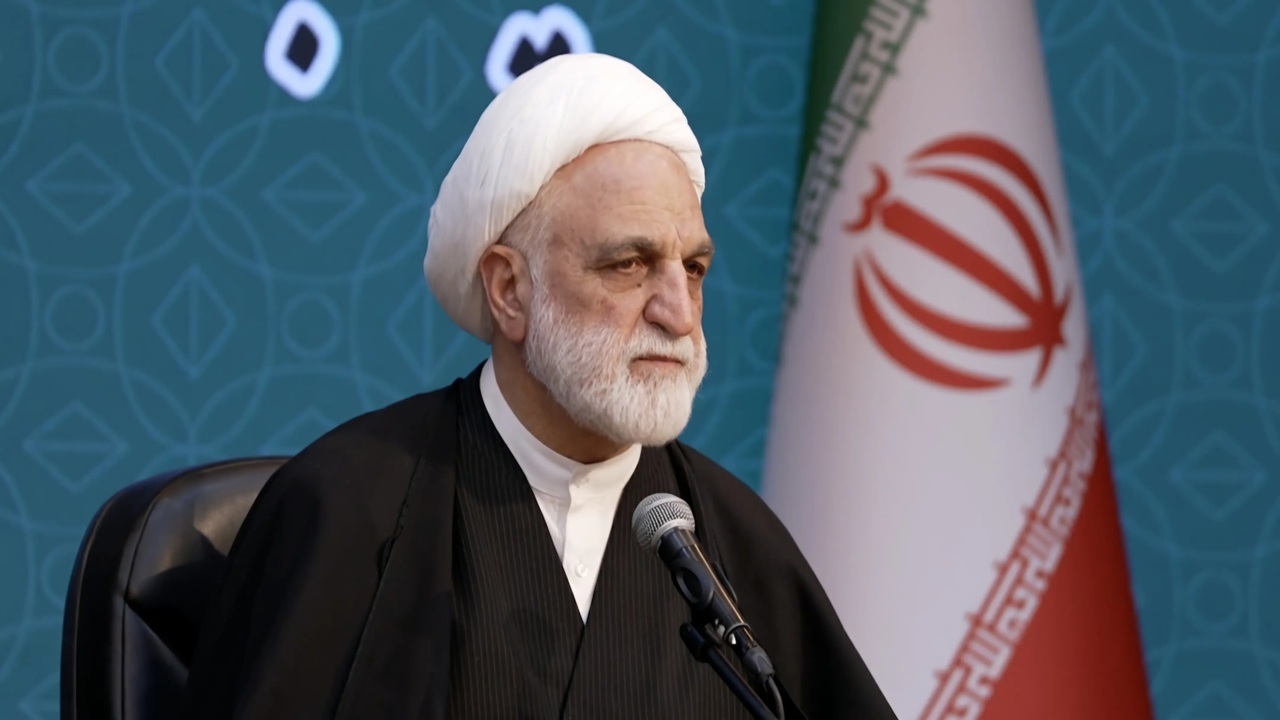 رئیس قوه قضاییه: باید تکلیف خود را با بخش خصوصی مشخص کنیم