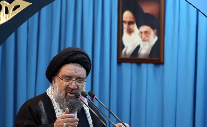 خونخواهی رهبر شهید انقلاب خواست همگان/مذاکره می‌کنیم اما ذره‌ای اعتماد نداریم