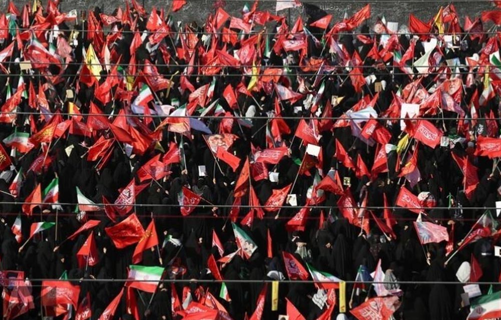 آحاد ملت در قیام تمدنی و خیزش عظیم ملی روز دوشنبه حضور یابند آحاد ملت در قیام تمدنی و خیزش عظیم ملی روز دوشنبه حضور یابند