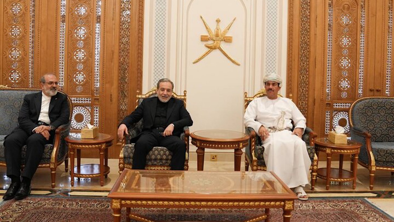 عراقچی وارد عمان شد