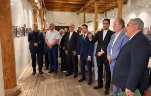 میزبانی آستراخان روسیه از نمایشگاه عکس جنایات آمریکا و رژیم صهیونیستی در ایران