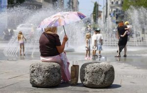 گرمای طاقت فرسا ۱۴ هزار آلمانی را به کام مرگ فرستاد