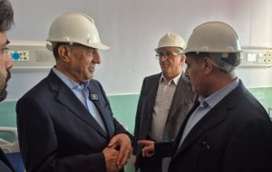 بازدید معاون اجرایی رئیس‌جمهور از بیمارستان ۴۰۰ تختخوابی لاکان