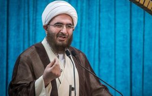 خطیب جمعه تهران: دشمن شکست مفتضحانه خورده و به التماس افتاده، ادبیات باخت را هم بلد نیست