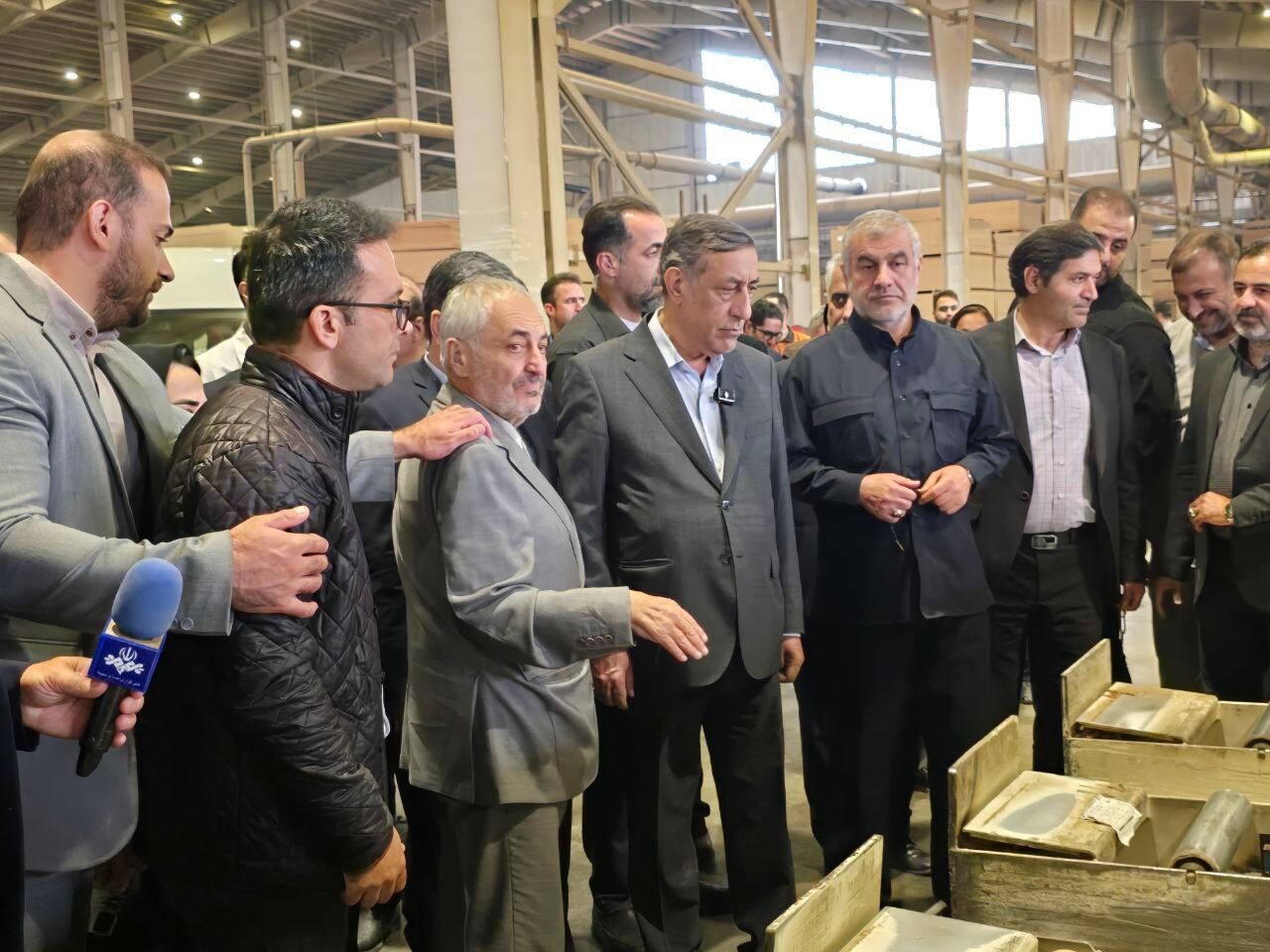 افتتاح طرح تولید تخته فیبر خام در اردبیل با حضور قائمپناه افتتاح طرح تولید تخته فیبر خام در اردبیل با حضور قائمپناه