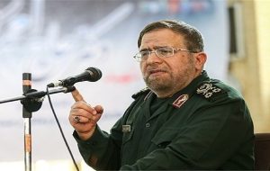 سپاه و ارتش آماده دفاع از تنگه هرمز هستند